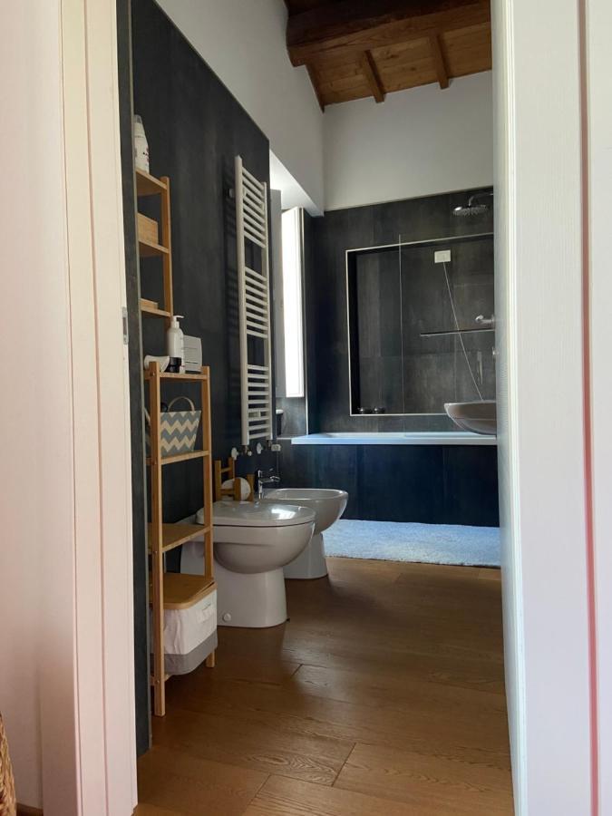 Palazzo Pica Alfieri Centro Storico Bed & Breakfast L'Aquila Ngoại thất bức ảnh
