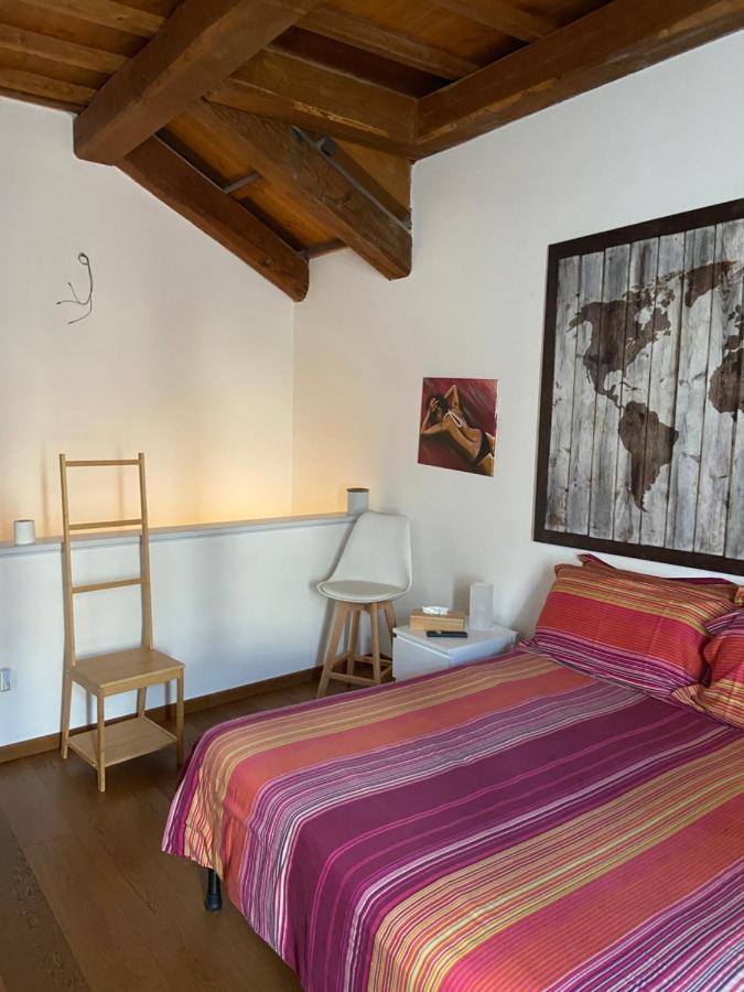 Palazzo Pica Alfieri Centro Storico Bed & Breakfast L'Aquila Ngoại thất bức ảnh